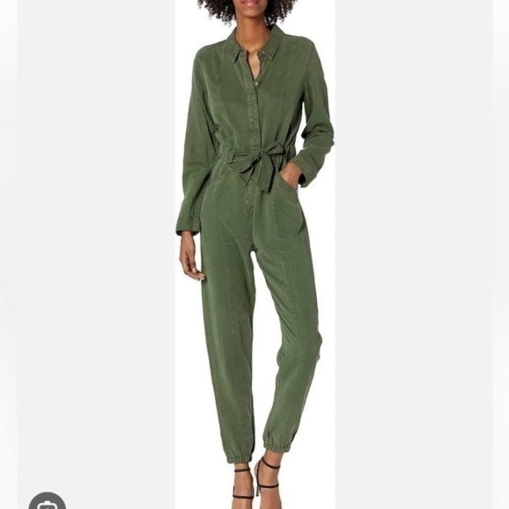Guess Tencel Long Sleeve Military Green Belt Jumpsuit Button Down Size S